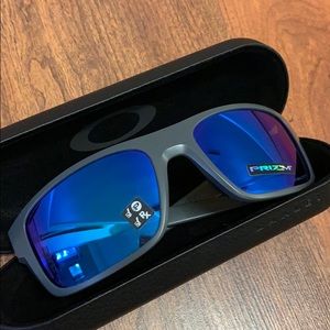 OAKLEY Drop Point Sunglasses